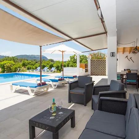 Marineta Villa *